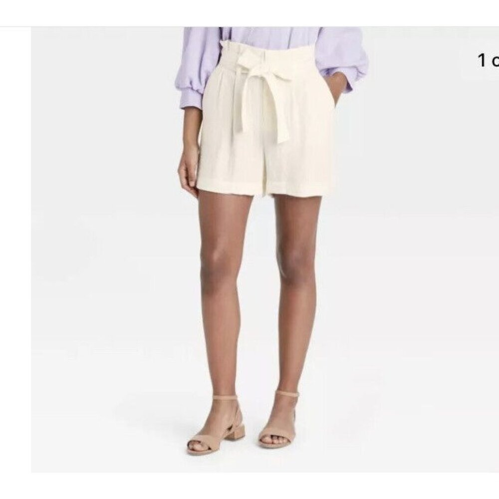 NWT Womens High-Rise Paperbag Shorts - A New Day - Cream - XS Nwt 25